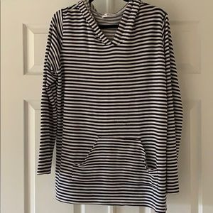 Piphany / Honey and Lace Carmel hoodie